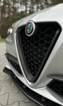 Alfa Romeo Giulia cena 113000 przebieg: 105000, rok produkcji 2018 z Byczyna małe 191